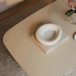 Wohnzimmertisch_minimalistisch_beige
